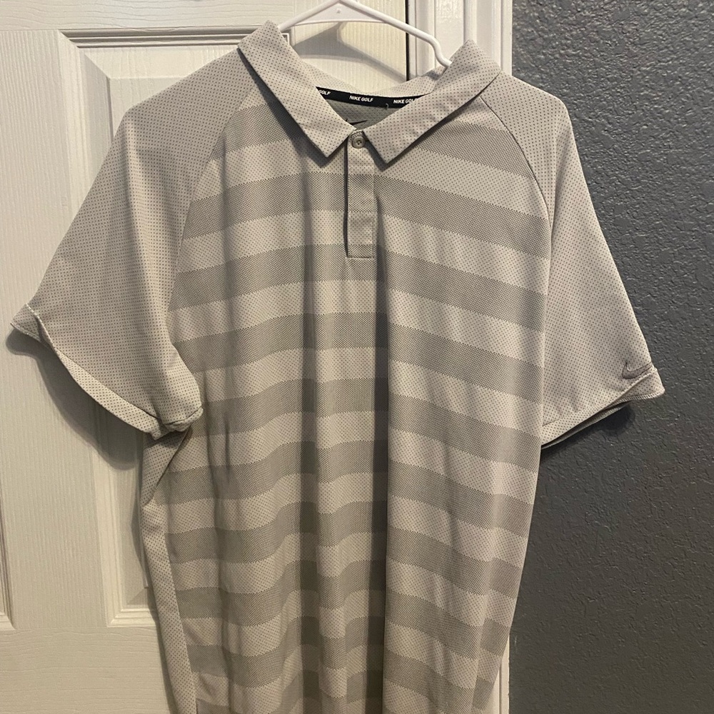 Nike Gray Patterned Polo Shirt